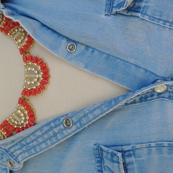 Hollister denim collar blouse - Picture 5 of 7